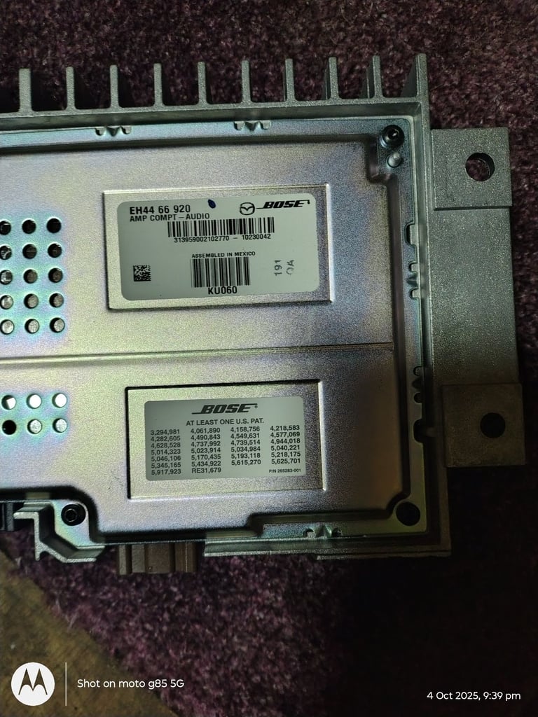 Bose   Car amp +  SD card for satnav 