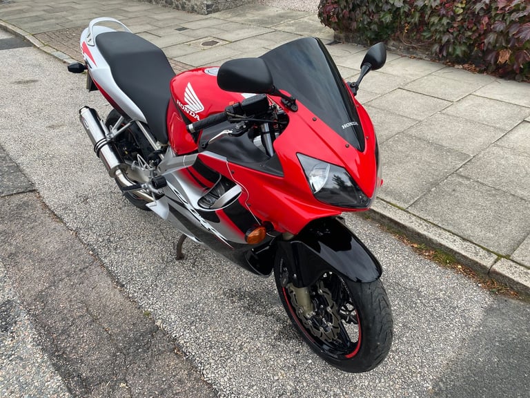 Honda, CBR, 2005, 599 (cc)