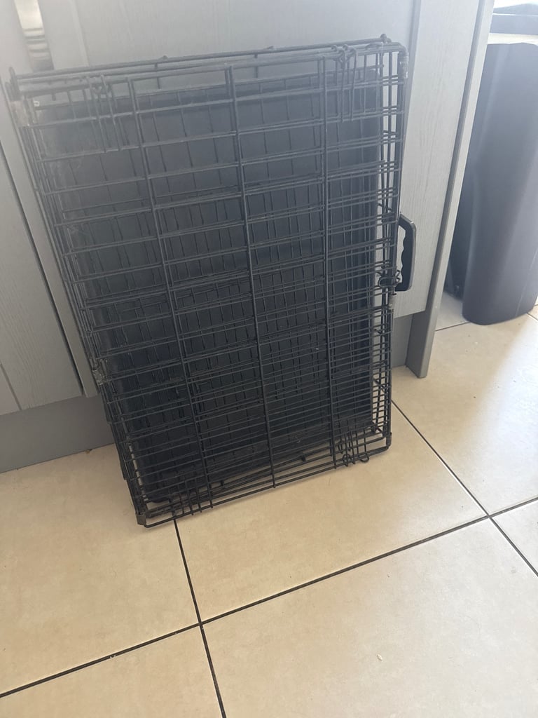 Small folding dog crate
