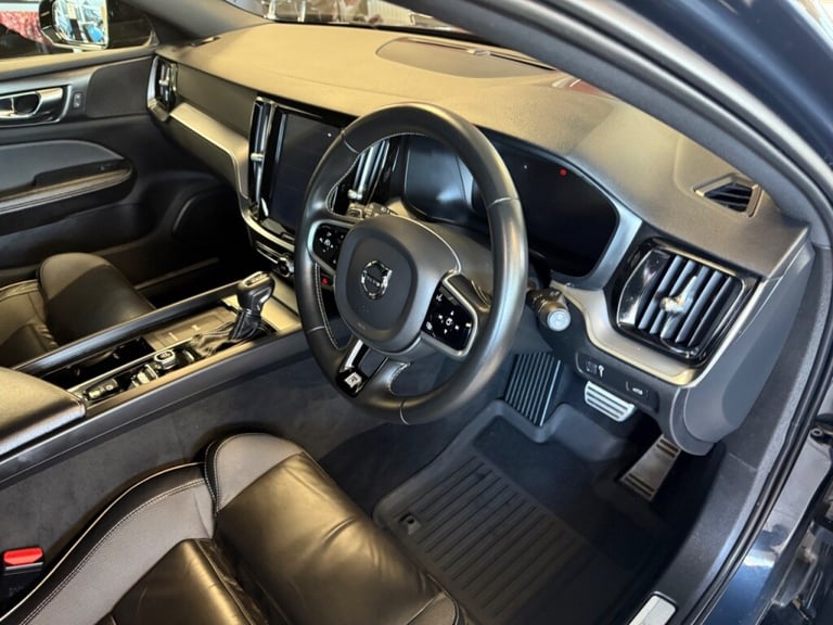  Volvo V60 2.0 D4 [190] R DESIGN Pro 5dr Auto Diesel