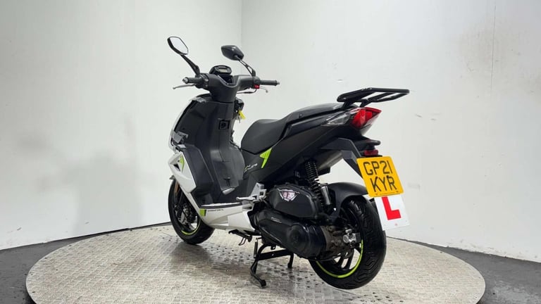 Peugeot Speedfight 4 LC 2021 16K RUNNING PROJECT BIKE SCOOTER 125CC