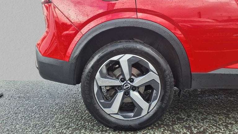 2023 Nissan Qashqai 1.3 DiG-T MH 158 N-Connecta 5dr Xtronic Hatchback Petrol Automatic