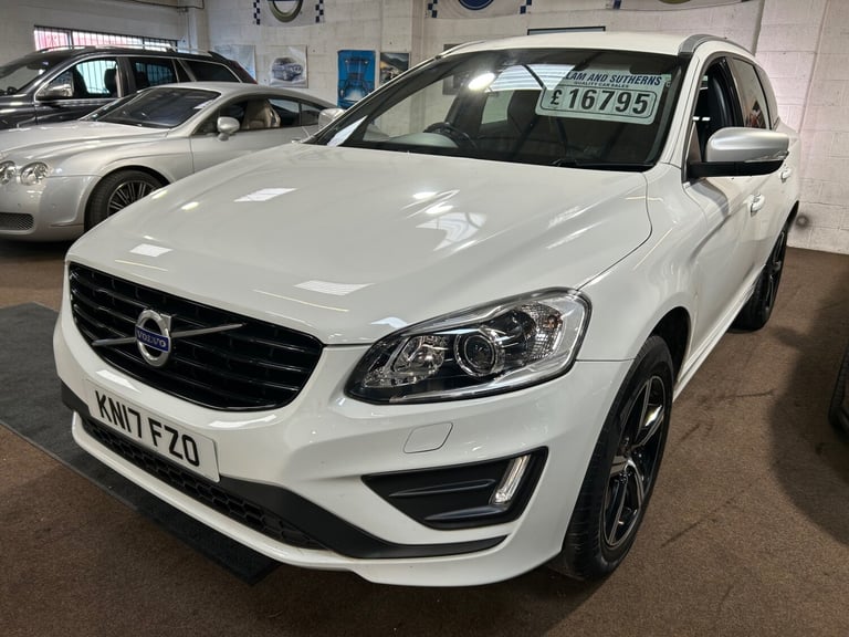 2017 Volvo XC60 D4 [190] R DESIGN Lux Nav 5dr AWD Geartronic ESTATE Diesel Automatic