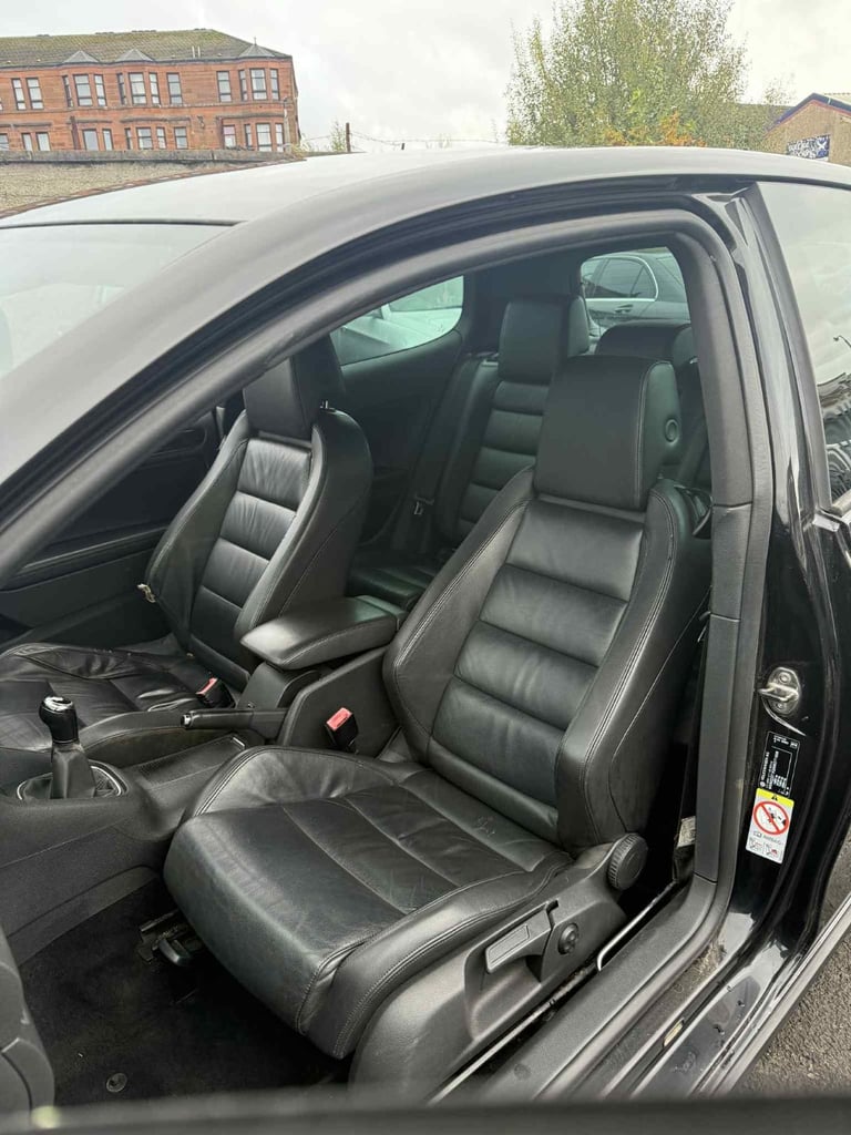 Volkswagen, GOLF, Hatchback, 2010, Manual, 1968 (cc), 3 doors