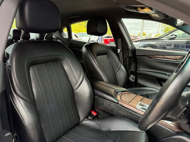 2016 Maserati Quattroporte 3.0D V6 Saloon 4dr Diesel ZF Euro 5 (s/s) (275 ps) Saloon Diesel Autom...