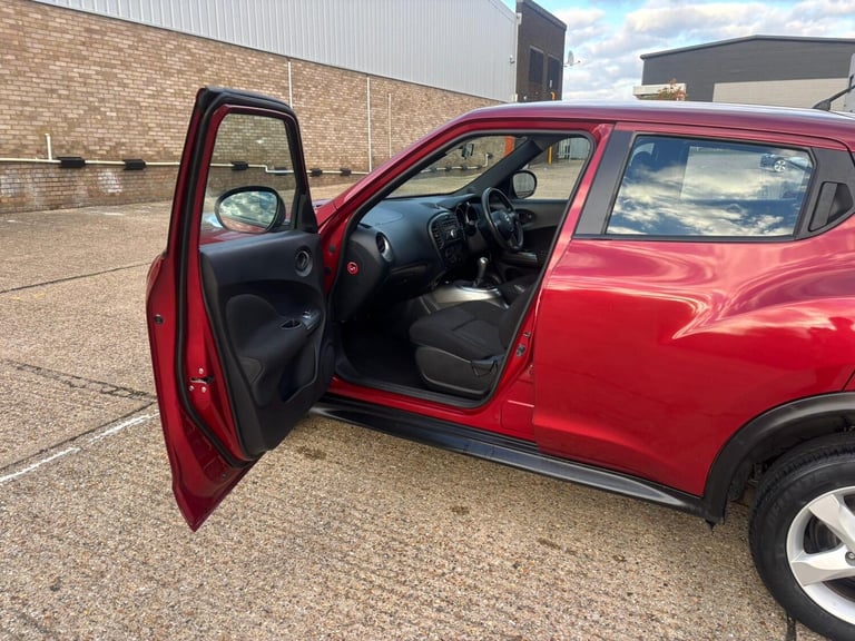 2010 Nissan Juke 1.6 Visia 5dr HATCHBACK Petrol Manual