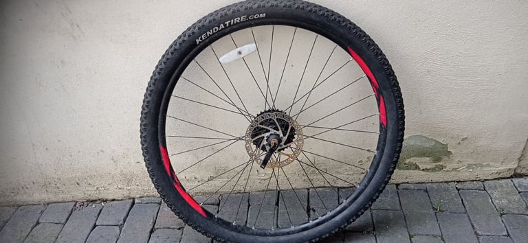 Mountain bike tyre