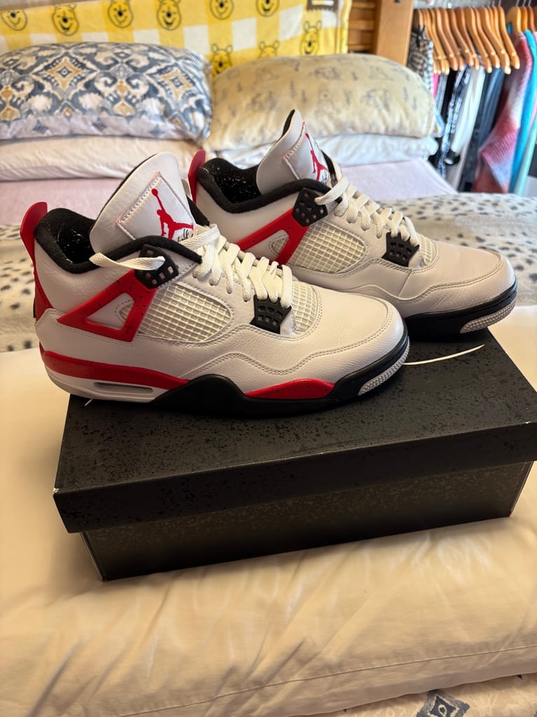 image for Air jordan retro 4