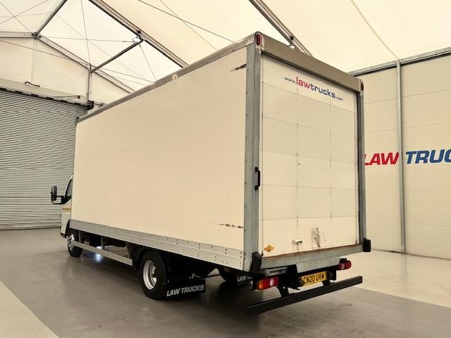 Mitsubishi Fuso Canter 7C18 Day Cab Box Van 