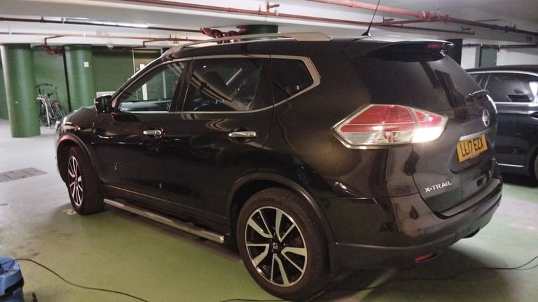 Nissan, X-TRAIL, Estate, 2017, Manual, 1618 (cc), 5 doors
