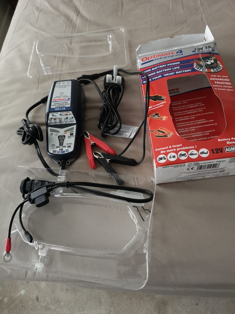 Optimate battery charger 