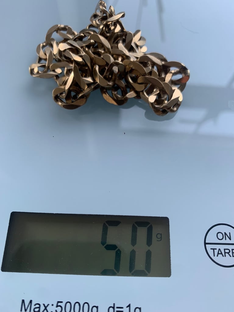 Gold chain  50grm gold rings 10grm