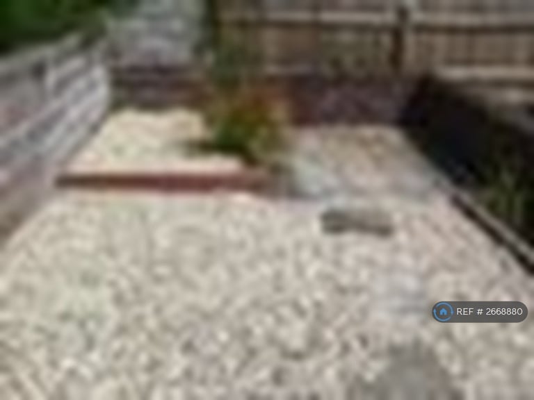 2 bedroom flat in Newport, Newport, NP20 (2 bed) (#2668880)