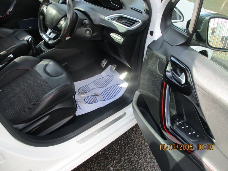 2016 Peugeot 208 1.2 PureTech 110 GT Line 5dr HATCHBACK Petrol Manual