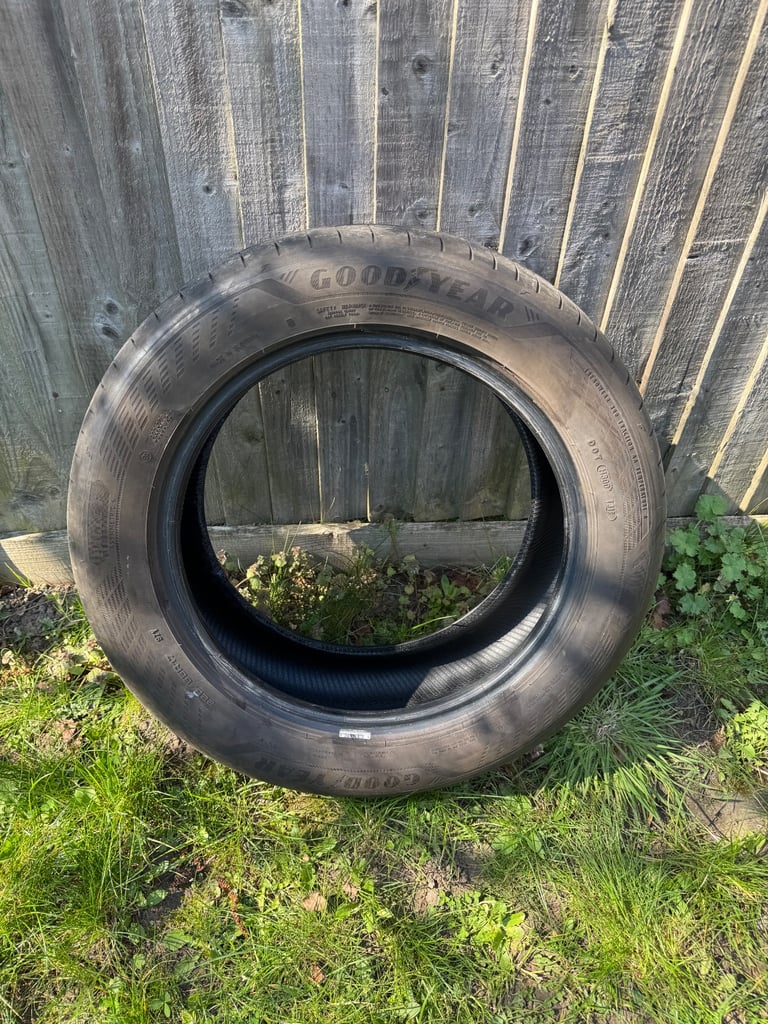 Goodyear Eagle F1 Asymmetric 6 225/55 R17