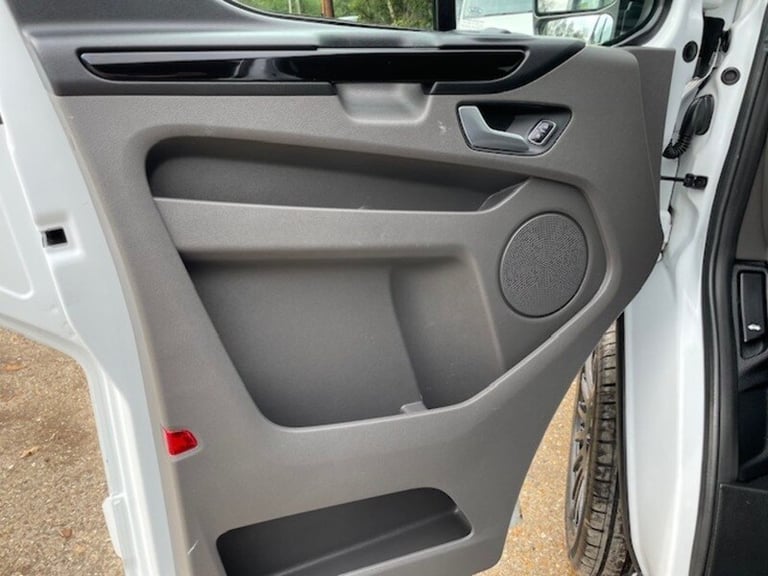 2022 Ford Transit Custom 320 Limited Sport Kit Combi Van Diesel Manual