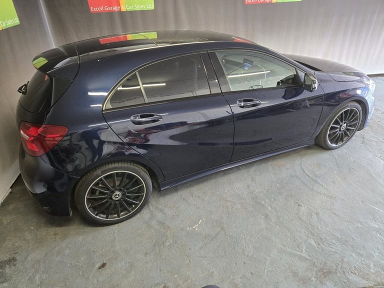 2017 Mercedes-Benz A-Class 2.1 A200d AMG Line (Premium Plus) Hatchback 5dr Diesel 7G-DCT Euro 6 (...