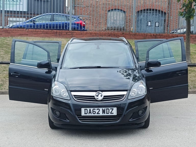 2012 Vauxhall Zafira 1.6 16V Design Euro 5 5dr (SNav) MPV Petrol Manual
