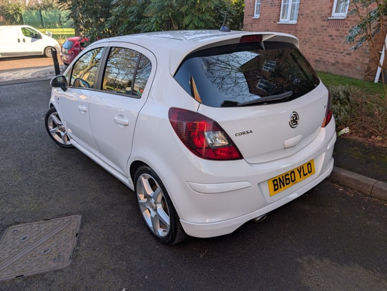 2010 Vauxhall Corsa 1.4i 16V [100] SRi 5dr [AC] * New Timing Chain* HATCHBACK Petrol Manual