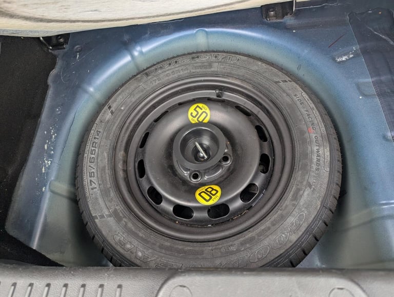 2016 Ford Fiesta 1.25 Zetec Hatchback 5dr Petrol Manual Euro 6 (82 ps) Hatchback Petrol Manual