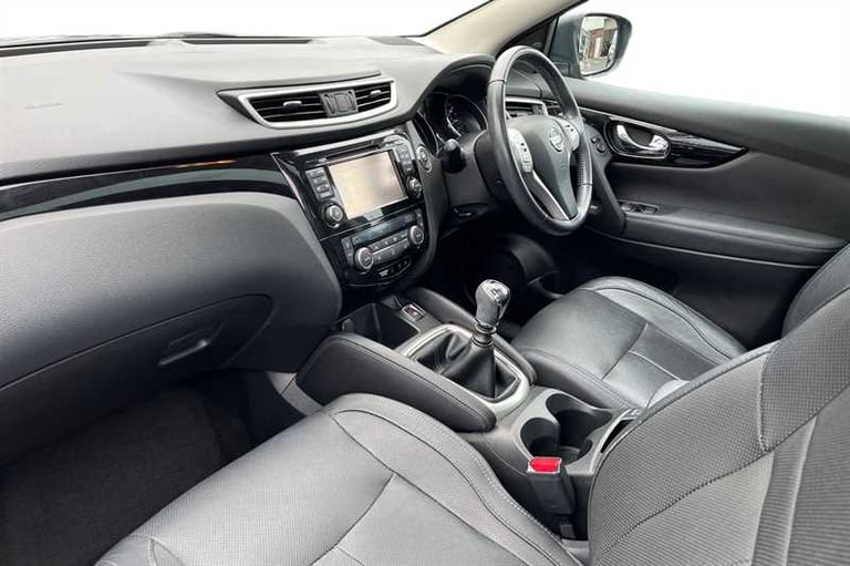 2017 Nissan Qashqai 1.6 DIG-T TEKNA [NON-PANORAMIC] 5DR Hatchback Petrol Manual
