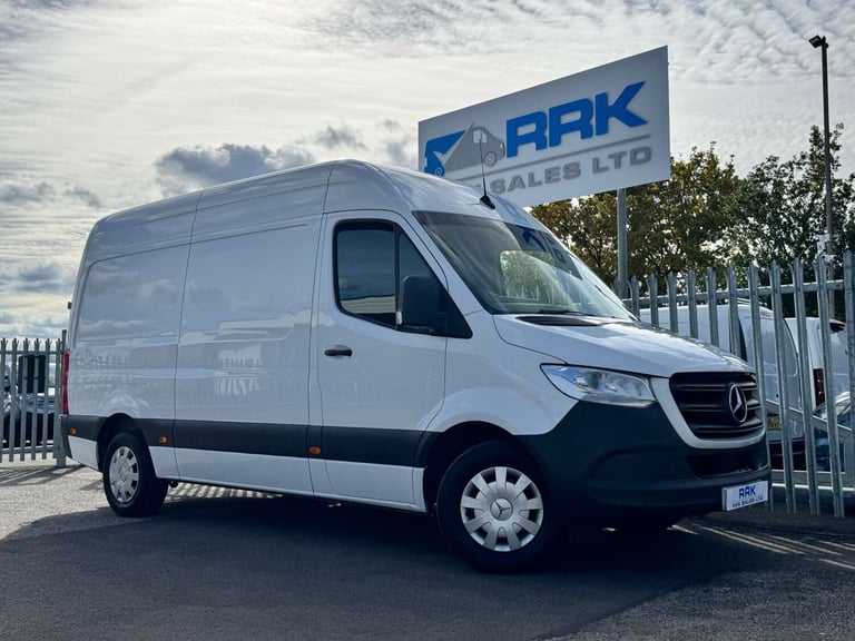 image for 2021 Mercedes-Benz Sprinter 3.5t H2 Premium Van PANEL VAN DIESEL Manual