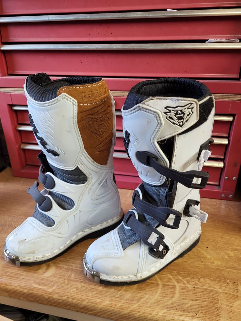 Gumtree motocross boots store