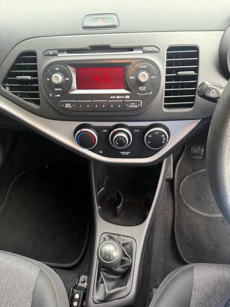 2013 Kia Picanto 1.0 1 5dr HATCHBACK PETROL Manual