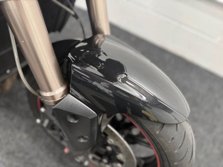Triumph Speed Triple 1050 ** Nice Condition - 1 Owner - Warranty **