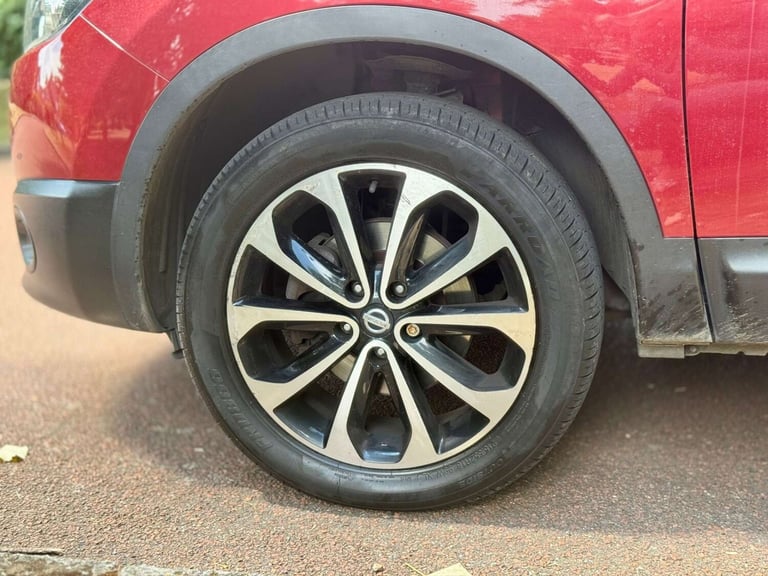 2013 Nissan Qashqai 1.6 Qashqai 360 CVT 5dr SUV Petrol Automatic