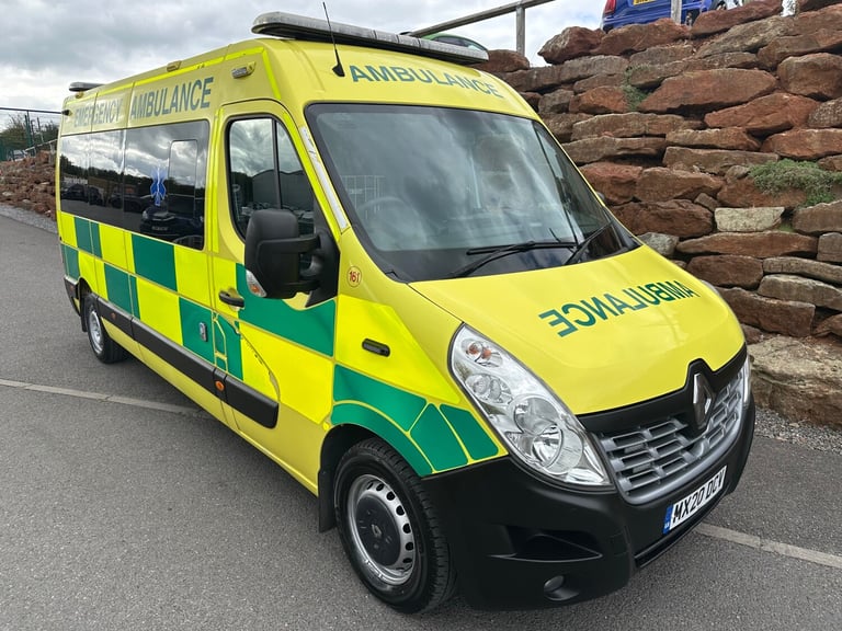 image for 2020 Renault Master AMBULANCE ONE OWNER FROM NEW POTENTIAL CAMPER MINT COND NO VAT  Ambulance Die...