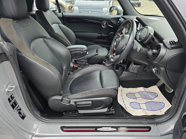 2020 MINI Convertible 2.0 Cooper S Sport Convertible, 7,800 miles, automatic, leather, sat nav, U...