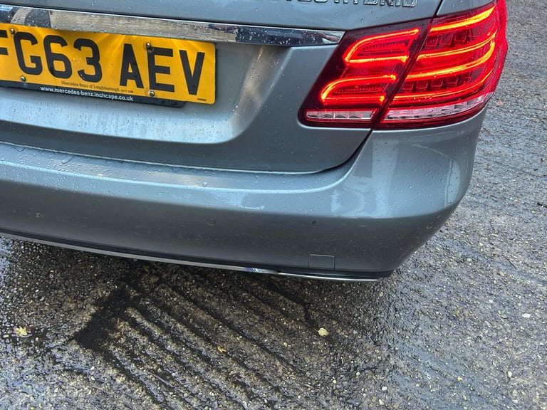 2013 Mercedes-Benz E Class E300 BlueTEC Hybrid SE 4dr 7G-Tronic SALOON DIESEL/ELECTRIC Automatic