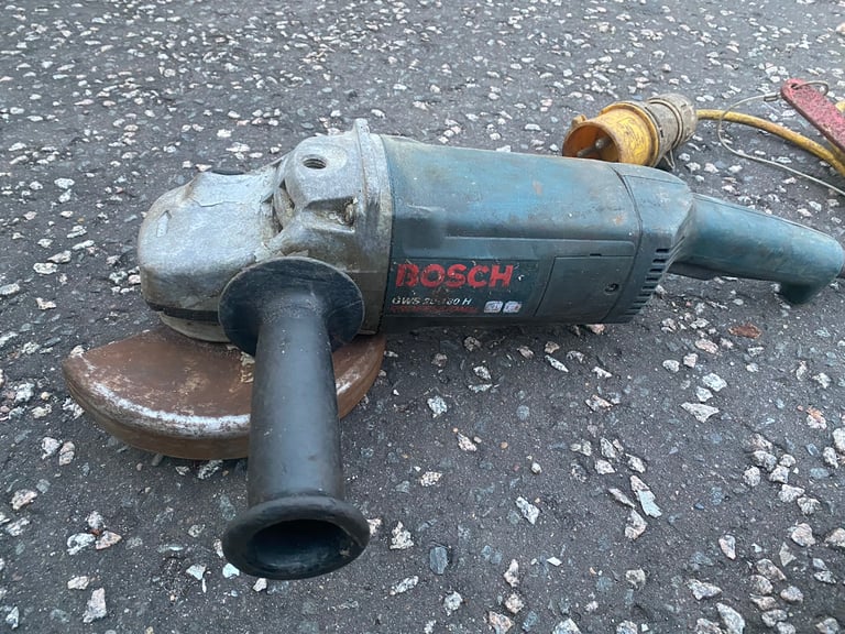 Stihl saw and Bosch grinders 