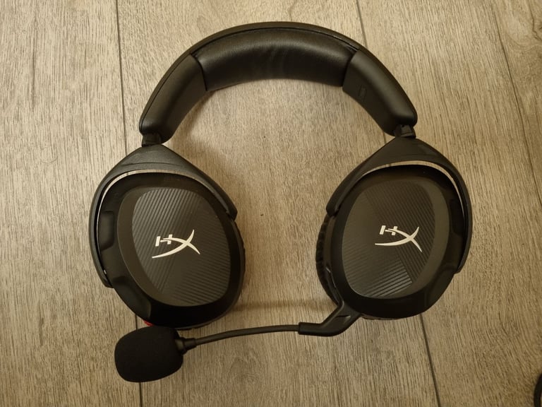 HyperX Cloud Stinger 2 Wireless Gaming Headset headphones pc desktop computer 