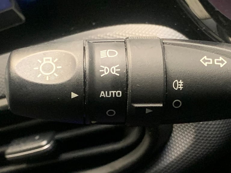 2022 Hyundai i10 1.2 SE Connect Hatchback 5dr Petrol Auto Euro 6 (s/s) (84 ps) - BLUETOOTH - Hatc...