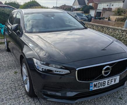 2018 Volvo V90 2.0 D4 Momentum 5dr Geartronic Estate DIESEL Automatic