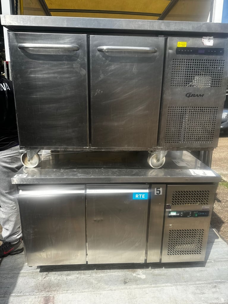 Commercial bench fridge counter fridge pizza fridge cafe shop restaurant 