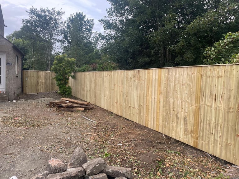 Fencers available after stormy conditions 