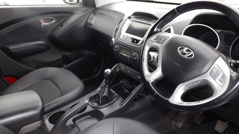 2013 Hyundai ix35 4WD 2.0L Premium CRDi, Long MOT with 2 Keys, SUV