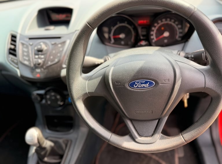 2010 FORD FIESTA - LOW MILES - LONG MOT