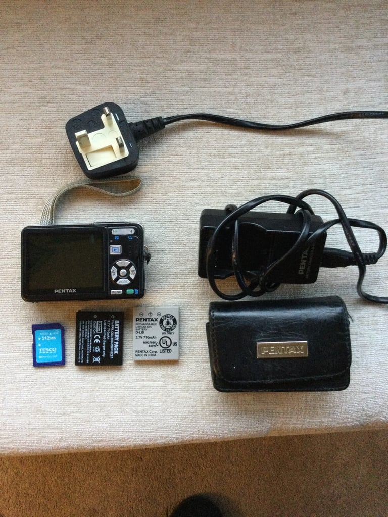 image for Optio A40 digital camera, incudes SD card, two batteries, charger and case.