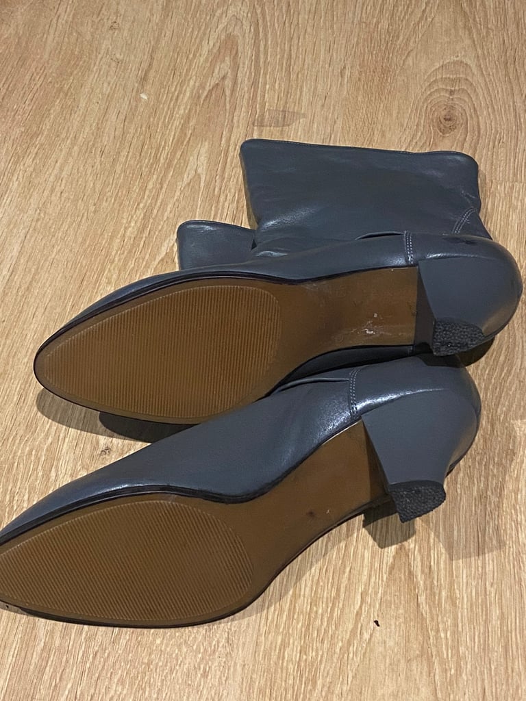 Leather Boots  size 7-40 Heel height 7cm/2,7” 