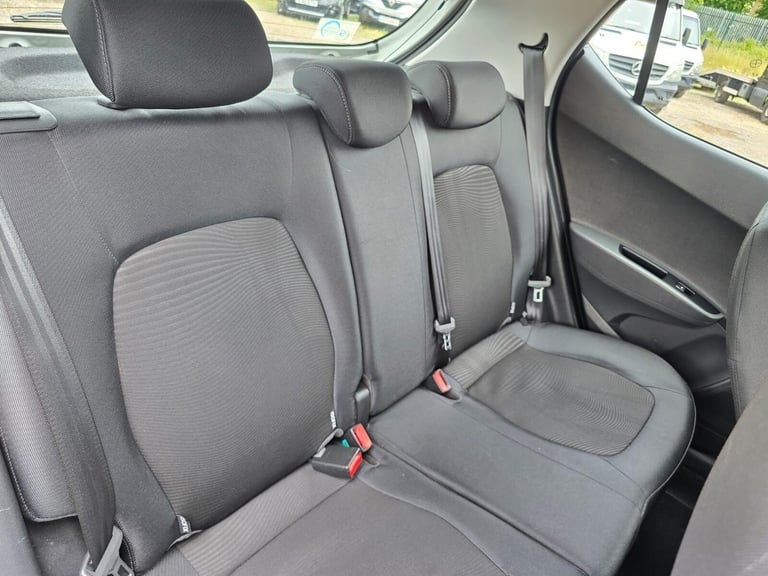 2016 Hyundai i10 1.2 SE Auto Euro 6 5dr Hatchback Petrol Automatic