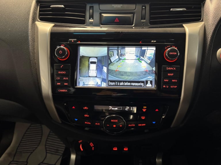 2018 Nissan Navara 2.3 dCi Tekna 4WD Euro 6 (s/s) 4dr PICK UP Diesel Manual