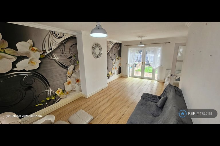 image for 3 bedroom house in Ferncliffe Road, Birmingham, B17 (3 bed) (#1755181)