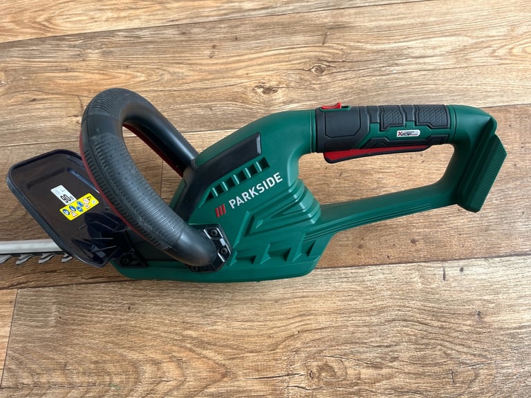 Parkside PHSA 20-Li A1 20V Cordless Hedge Trimmer Shrub Shears Cutter Bare Tool