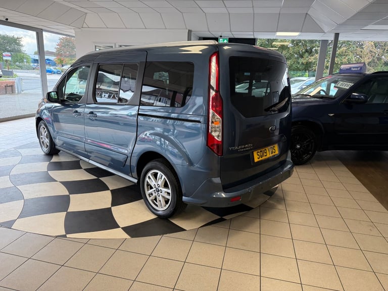 2019 Ford Grand Tourneo Connect 1.5 EcoBlue 120 Titanium 5dr MPV Diesel Manual