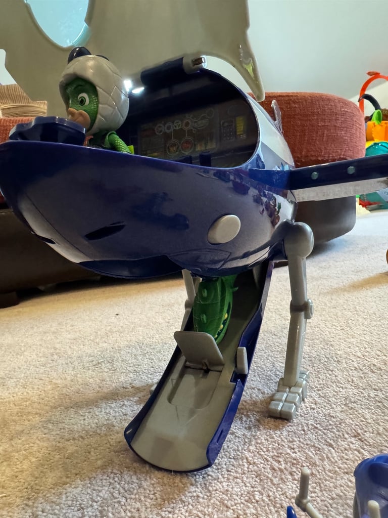 PJ Masks Moon Adventure HQ Rocket, Figures & Cycles