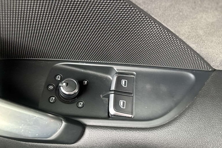 2019 Audi TT 40 TFSI S Line 2dr S Tronic COUPE PETROL Automatic